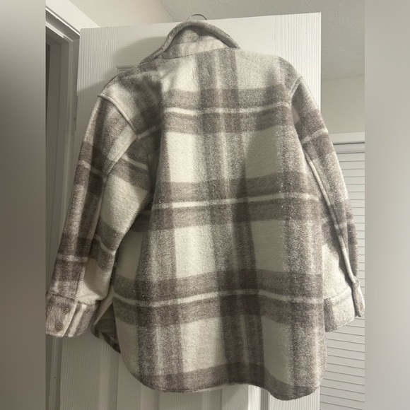 H&M Beige Plaid jacket - Picture 2 of 4